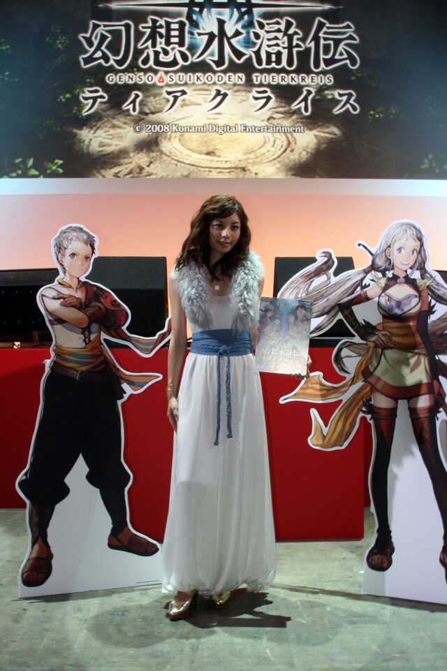 高杉は10月10日と12日に、KONAMIブースステージでゲストライブを実施。