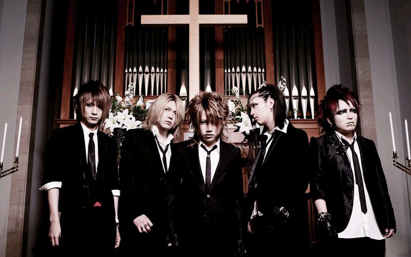 ナイトメアは現在公開中の映画「20世紀少年」にカメオ出演している。