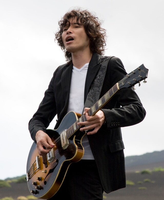 9月17日からスタートした着うた配信では、1日あたり約12000ダウンロードという大ヒットを記録している。