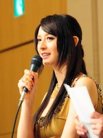 記者会見で放った「BIG PEACH!」というフレーズは、一部でちょっとしたブームに。