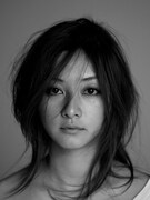 ソロシンガー伴都美子の魅力が詰まった新作「Van.」