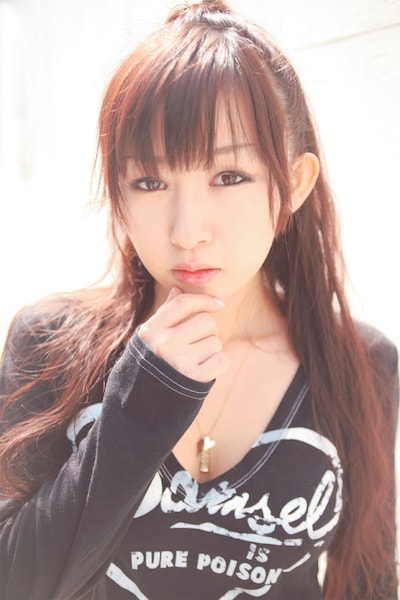 本来ならばクリスマスライブ「YURIKA WINTER LIVE ～白キ愛ノ詩～」に前後して第8弾シングルがリリースされる予定となっていた。