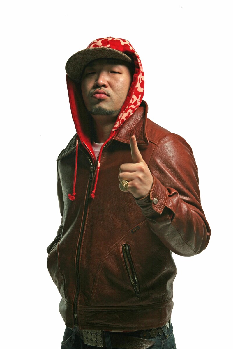 DISC1とDISC2にはインディーズ時代から現在までの楽曲が網羅される模様。