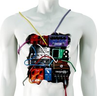 アルバム「感情エフェクト」通常盤ジャケットは、背後が白なので注意。