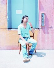 Caravanの最新アルバム「Yellow Morning」への参加をはじめ、全国ツアーに帯同するなど音楽的な親交を深めてきたCaravanとCurly Giraffe。当日は息のあったパフォーマンスを披露してくれそうだ。