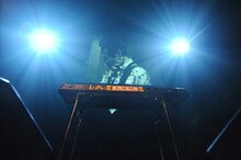 貼られたステッカーもそのままの、上田現愛用キーボード。