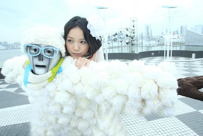 ドリカムのミュージックビデオにはこれまでにも、本上まなみや加藤ローサ、伊藤淳史、長澤まさみ、成海璃子、小出恵介、松下奈緒、持田香織（Every Little Thing）などが出演。