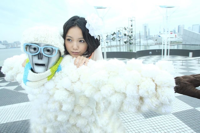 ドリカムのミュージックビデオにはこれまでにも、本上まなみや加藤ローサ、伊藤淳史、長澤まさみ、成海璃子、小出恵介、松下奈緒、持田香織（Every Little Thing）などが出演。