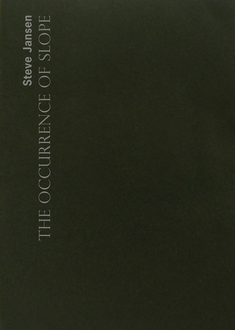 パッケージデザインを手がける伊瀬聖子は11月に行われるpupaのツアーで映像を担当。