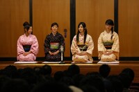 左からはしもん（THE ポッシボー）、かえぴょん（THE ポッシボー）、いくっち（キャナァーリ倶楽部）、ピーチ