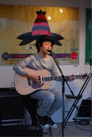 2008年は自身が率いるバンド・TOKYO MOOD PUNKSの1stシングル「ジェイミー」をリリースしたリリー・フランキー。