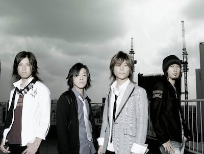 11月1日から各地でインストアイベントを開催中のカラーボトル。8日には宇都宮パルコでライブ＆サイン会を行う。