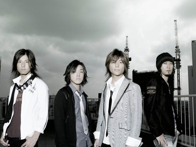 11月1日から各地でインストアイベントを開催中のカラーボトル。8日には宇都宮パルコでライブ＆サイン会を行う。