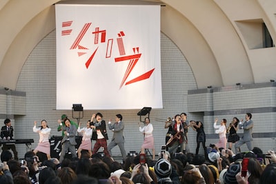 当日の模様はオフィシャルサイトのスタッフダイアリーでも楽しめる。