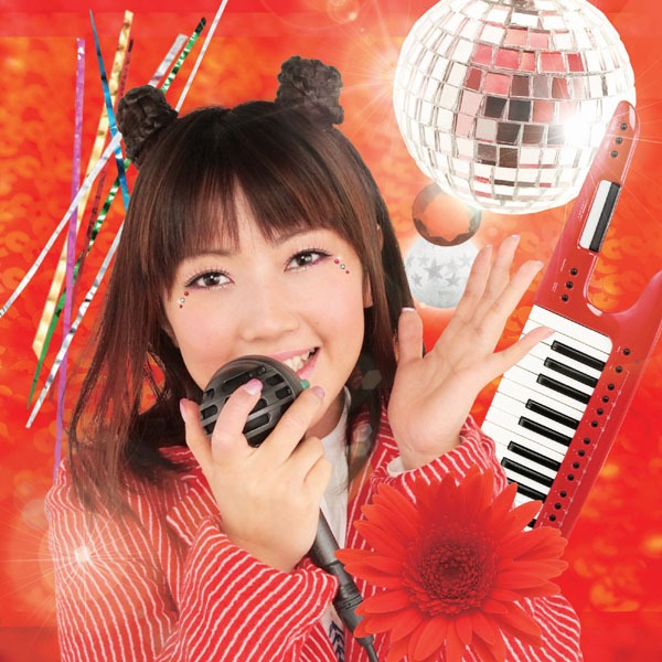 「more&more quality RED ～Anime song cover～」の収録曲「Gamble Rumble」には、原曲を手がけたm.o.v.eのメンバー・motsuがラップで参加。さらに同じくm.o.v.eメンバーのt-kimuraがアレンジを担当する。彼らの参加について、モモーイは「生み出された方に自ら参加していただけるなんて大変刺激的でした」とブログで心境を語っている。（写真は初回盤ジャケット）