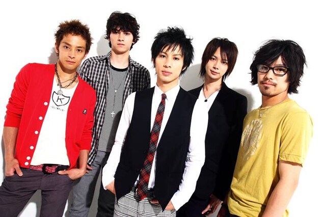 11月5日からは配信限定シングル第4弾「三日月と北風」を配信中。