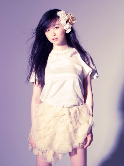 先日JYONGRIのオフィシャルファンクラブサイトがオープン。現在サイトでは会員を対象にしたツアーチケットの先行予約を実施している。