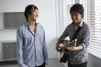 キマグレンは、11月19日にフジテレビ系ドラマ「Room Of King」の主題歌としてオンエア中の「愛NEED」をリリース。YouTubeではPVがフルサイズで配信されている。