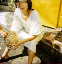 来年1月28日にはYOSHIMIソロユニット“YOSHIMIO”の新作「BOR COZMIK」のリリースも予定されている。