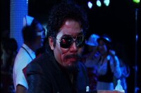 クールさが漂うマーチンこと鈴木雅之。