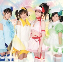 写真はシングル「みんなのたまご」初回盤ジャケット。メンバーは左から佐保明梨、和田彩花、前田憂佳、福田花音の4人。