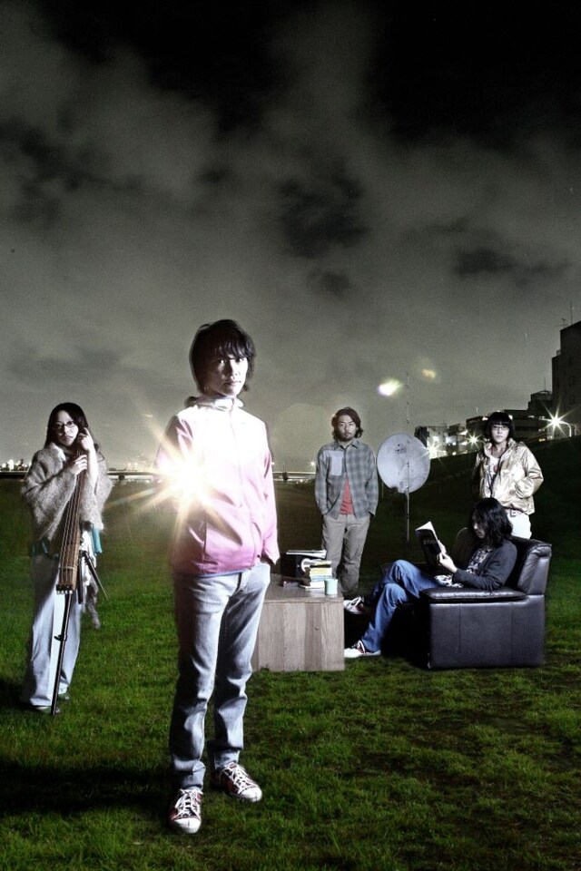 サカナクションは年末の「COUNTDOWN JAPAN 08/09」にも出演することが決定している。