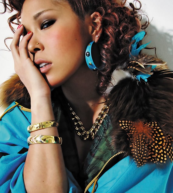 AIは2月4日にニューシングル「YOU ARE MY STAR」をリリース。公開収録では新曲の披露を期待しておこう。