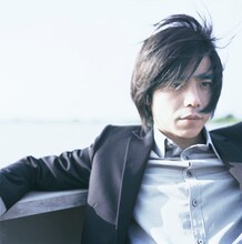 来年はデビュー21年目を迎えるエレカシ。4人の熱い演奏を武道館で満喫しよう。