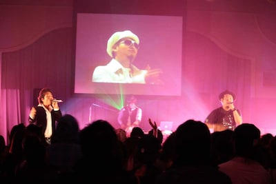 CLIFF EDGEは現在公開中の映画「ホームレス中学生」の主題歌「Here」で、天上智喜とコラボ。有線チャートを中心に大きな注目を集めている。