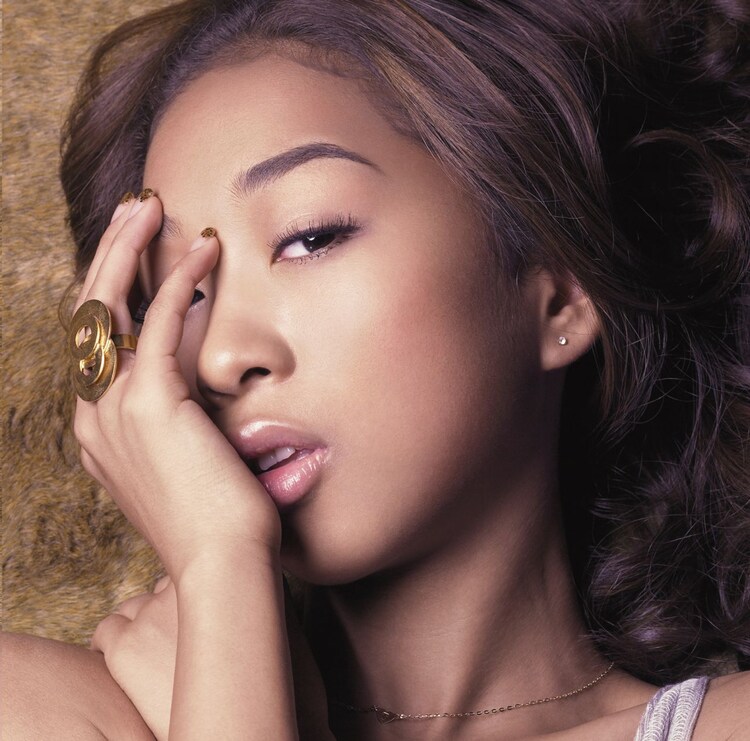 青山テルマpvで号泣 新曲が映画主題歌に決定 音楽ナタリー