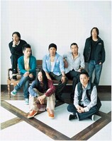Dragon Ashは12月3日にニューシングル「繋がりSUNSET」をリリース。ちなみにボーカルの降谷建志は7月にタレントのMEGUMIと結婚している。