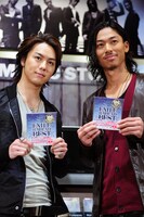 “EXILEショップ”は12月7日までの6日間限定オープン。六本木ヒルズ側ではなく、ミッドタウン内のTSUTAYAなので気をつけよう。