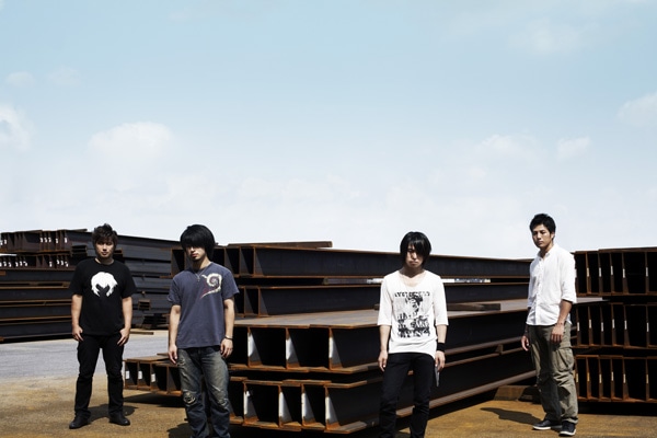 2008年のte'のライブ活動を凝縮した作品が登場。おなじみの長文タイトルの総文字数は80文字。