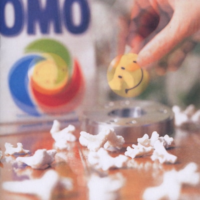 1997年に発表された「Vuoy」は小山田圭吾が設立したトラットリア・レーベルからリリース。