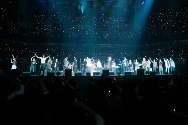 今年はジョンとヨーコが平和活動を始めてから、40年という節目の年。「愛と平和」の祭典として、大いに盛り上がった((c)ジョン・レノン音楽祭実行委員会)。