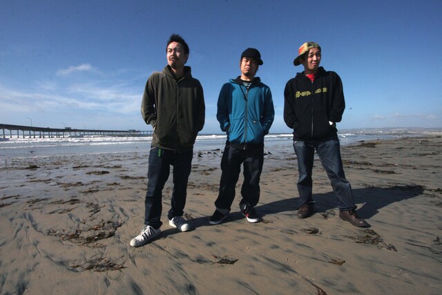 ツアーチケットの一般発売は2月14日より順次スタート。