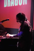 Black Jaxxメンバーとしても活動中のDJ  DRAGON。