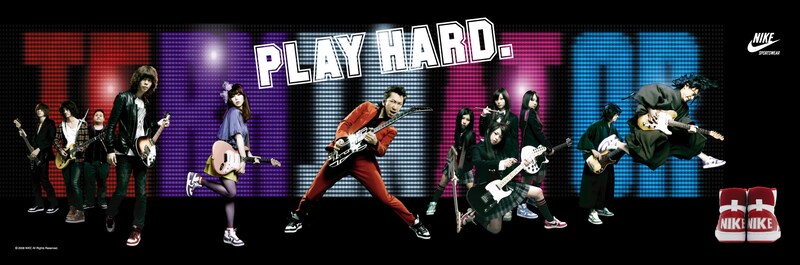 革ジャン、ミニスカ、スーツ、制服、和服とバラエティに富んだファッションでTERMINATORを履きこなす5組。