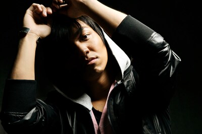 KREVAは大知の歌について「『歌が上手い』には色んな種類があると思いますが、その中の一つの部類では、確実に一番歌がうまかったです」と絶賛している。