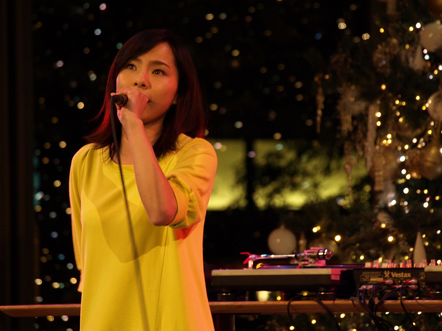 ナタリーPower Pushのコーナーでは、榎本くるみのロングインタビューを公開中。