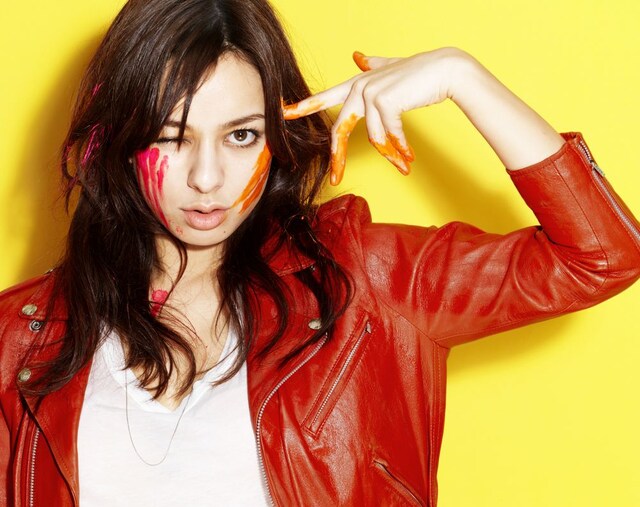 ニューシングル「ChaNge the WoRLd」は毎週水曜放送の日本テレビ系ドラマ「キイナ ～不可能犯罪捜査官～」主題歌。