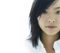 「NOTEBOOK II～冒険ノート中～」にはシングル曲5曲を含む全17曲を収録。