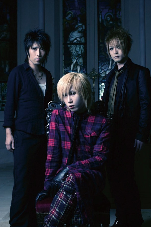 5月8日には東京・NHKホールでのワンマンライブも開催。チケットの一般発売は3月7日からスタート。