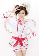 幅広い年齢層のファンから多くの支持を集める月島きらり starring 久住小春（モーニング娘。）。独特の存在感は個性派揃いのハロー！プロジェクトの中でも群を抜いている。