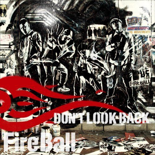 アルバムの内容を反映するような、男気あふれるアートワークが目を引く「Don't Look Back」。