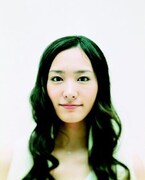 シングルにはガッキーの歌声だけをじっくり楽しめるアカペラ「piece (naked voice ver.)」も収録。