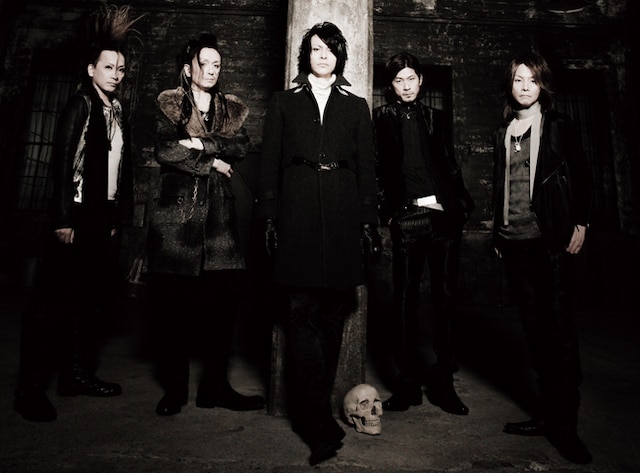 BUCK-TICKは昨日2月6日にデビュー22年目を迎えた。