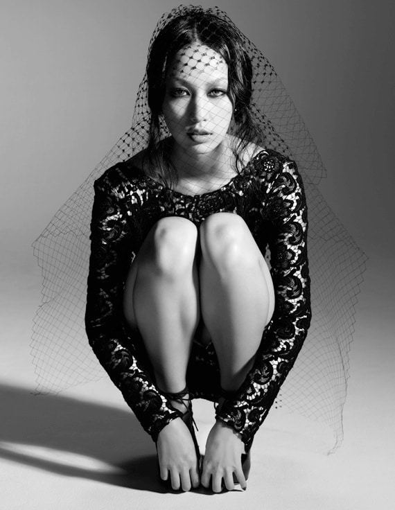 2月19日に誕生日を迎えた中島美嘉。オフィシャルサイトでファンからの祝福に対し、「26歳、楽しい予感がしています…いい作品を届けられる様に頑張りまーす!」というコメントを掲載している。