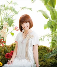 大槻ケンヂと絶望少女達の1stアルバム「かくれんぼか 鬼ごっこよ」には、絶望少女達の一員・風浦符香として参加しているあいぽん。1月18日に行われたワンマンライブ「激レアか!? たった一度のかくれんぼか鬼ごっこよ」にもゲスト出演した。