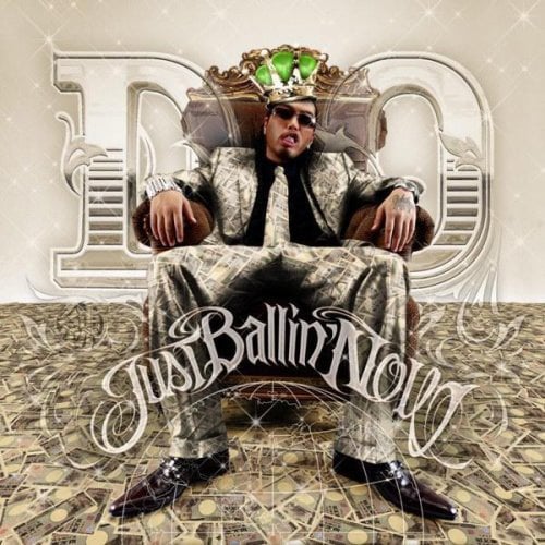 ビジュアルからは想像がつかないハイトーンボイスと、独特すぎるキャラクターから生み出されるフロウでお茶の間までも席巻したD.O。このアルバムで一気にメジャーフィールドに駆け上がるかもしれない（写真は「JUST BALLIN' NOW」ジャケット）。